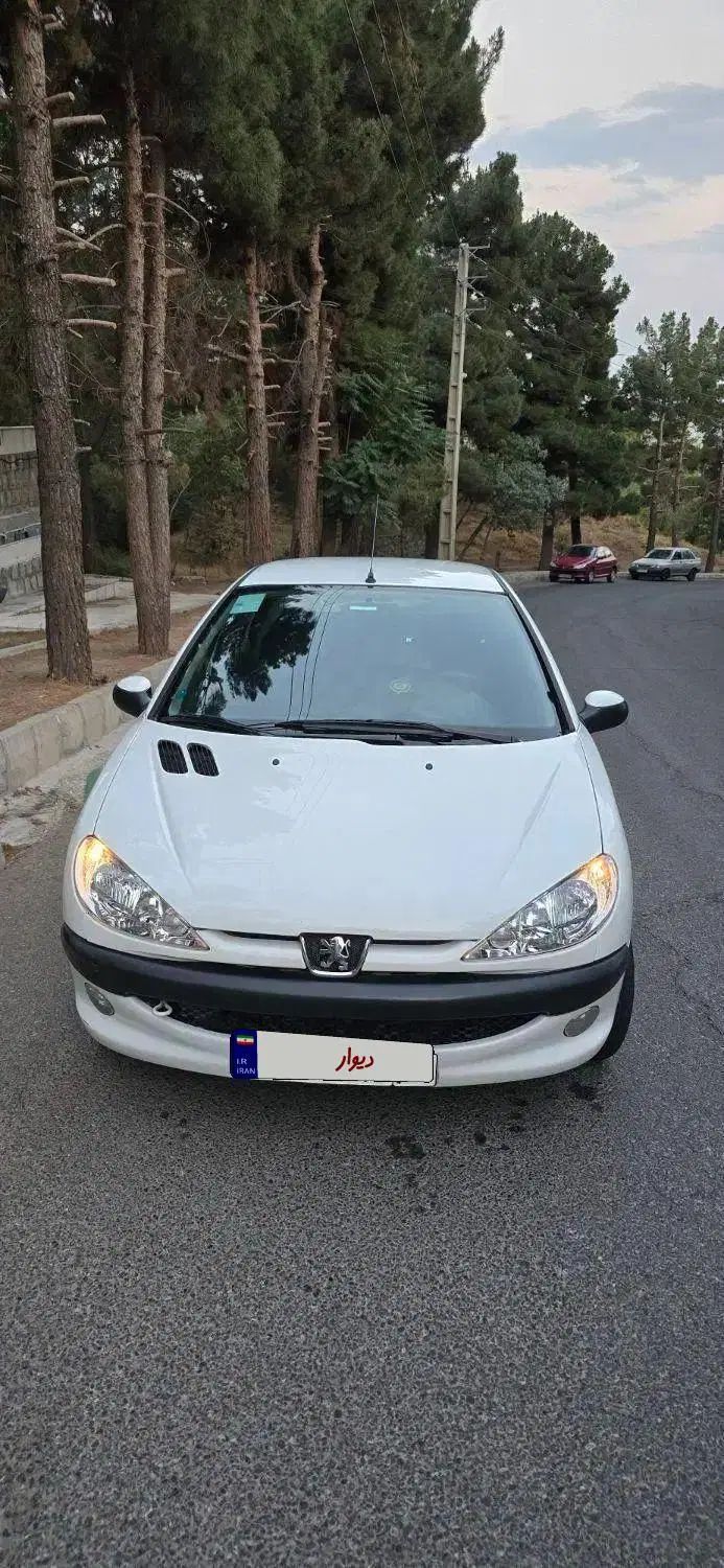 پژو ۲۰۶ صندوق دار v8 - 1397