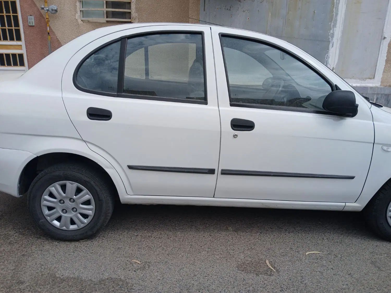 تیبا صندوق دار SX - 1400