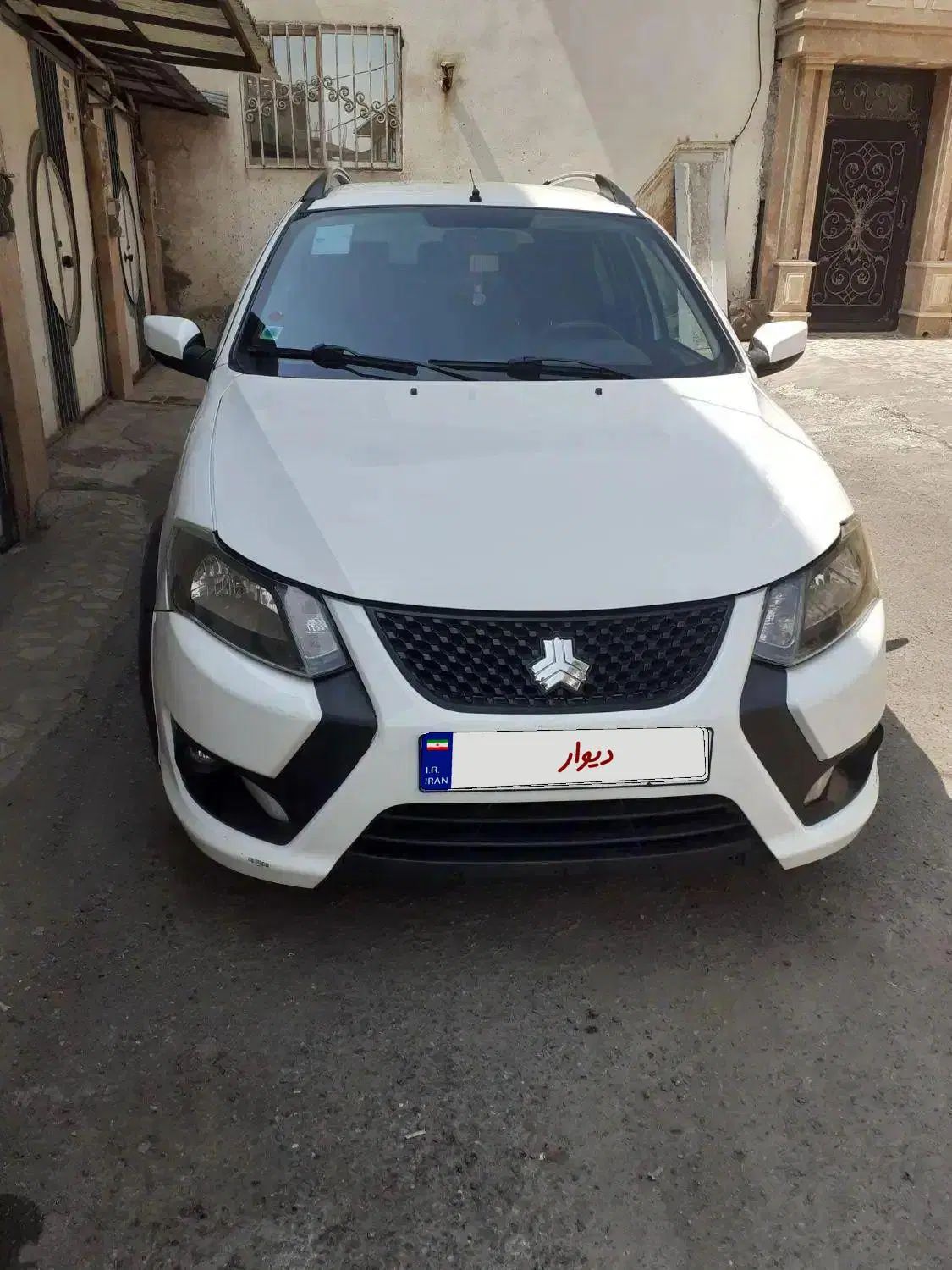 خودرو کوییک، معمولی آگهی ann_19947237