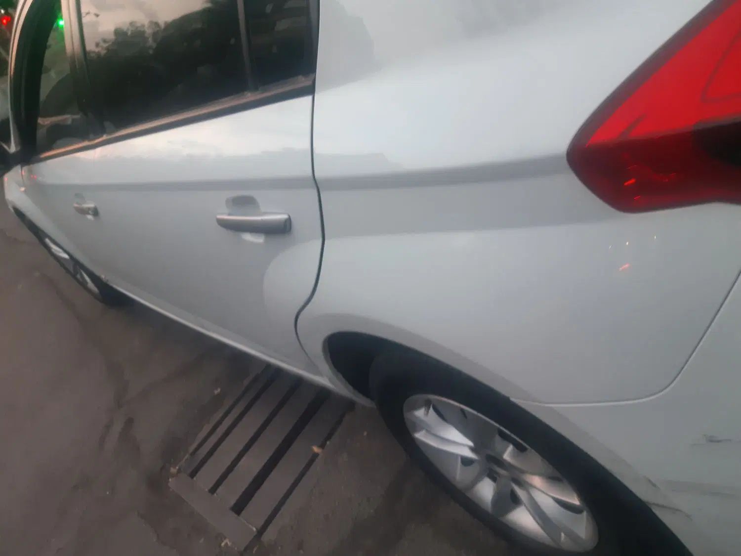 برلیانس H320 اتوماتیک 1650 - 1397
