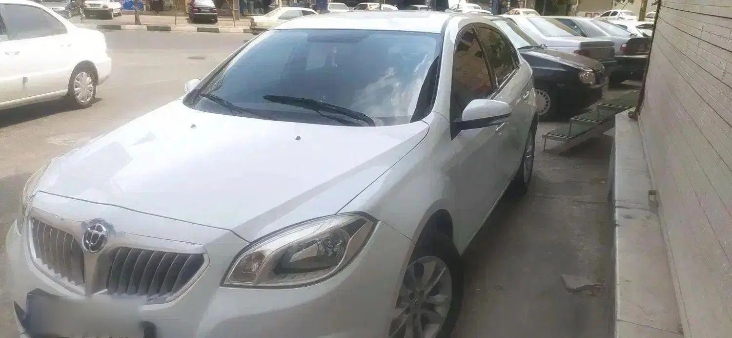 برلیانس H330 دنده‌ای 1500 - 1396