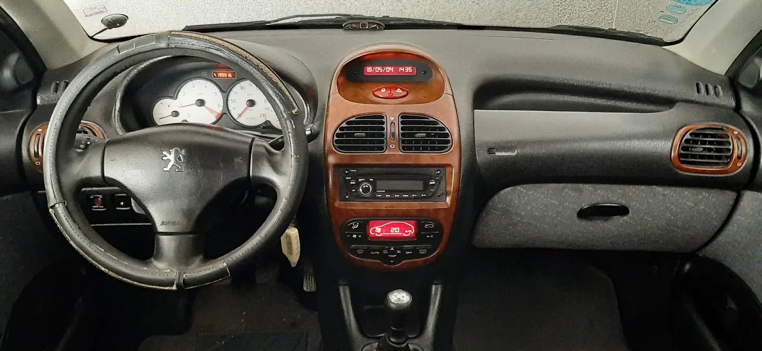 پژو ۲۰۶ صندوق دار v8 - 1389
