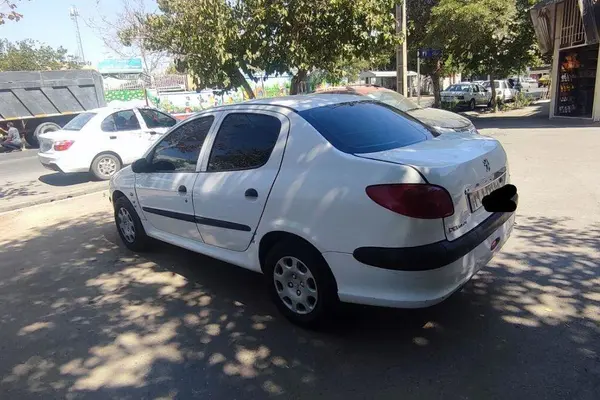 پژو ۲۰۶ صندوق دار v8 - 1394