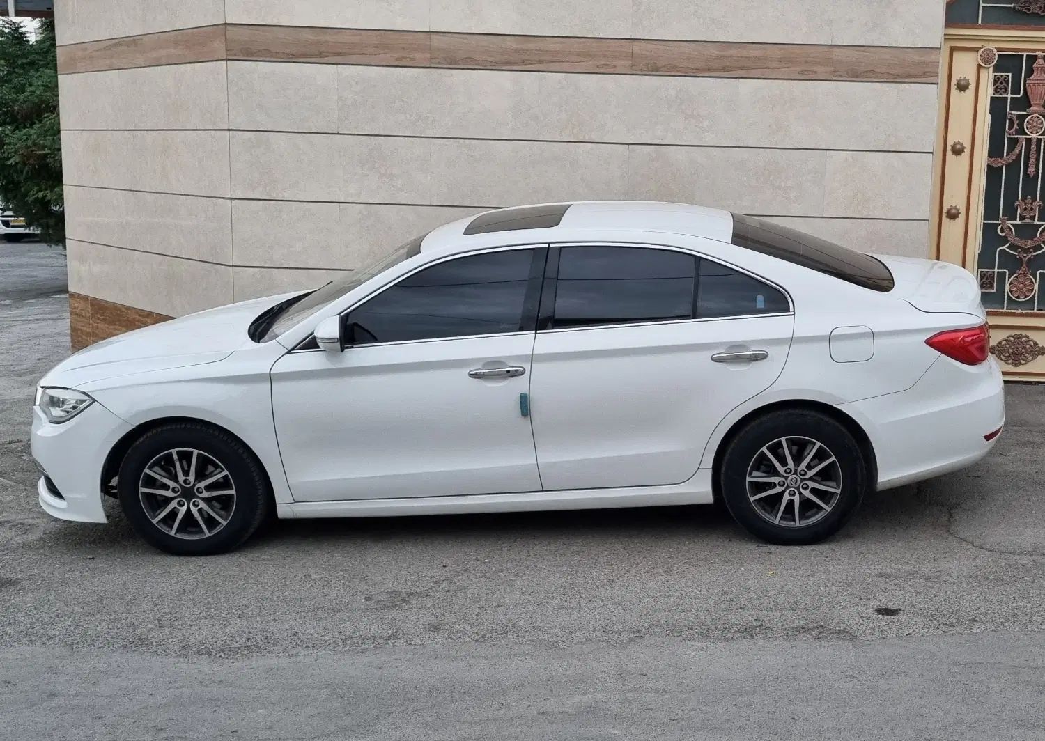 لیفان 820 اتوماتیک - 1397