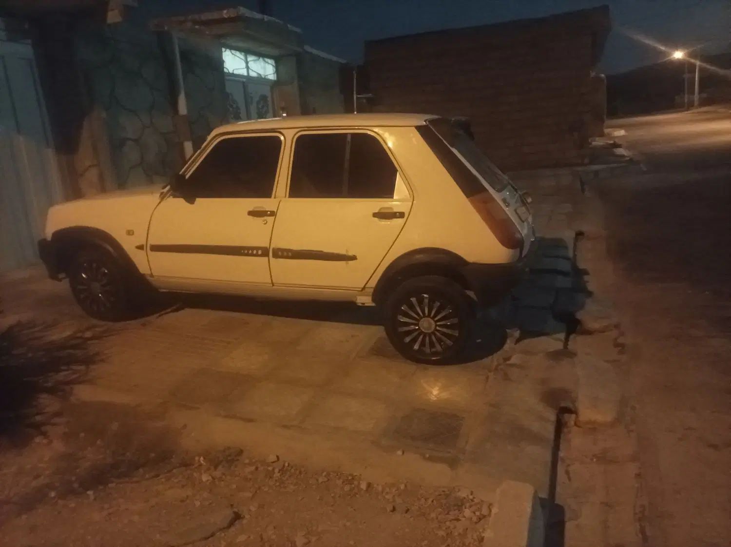 خودرو رنو، پی کی آگهی ann_19947945