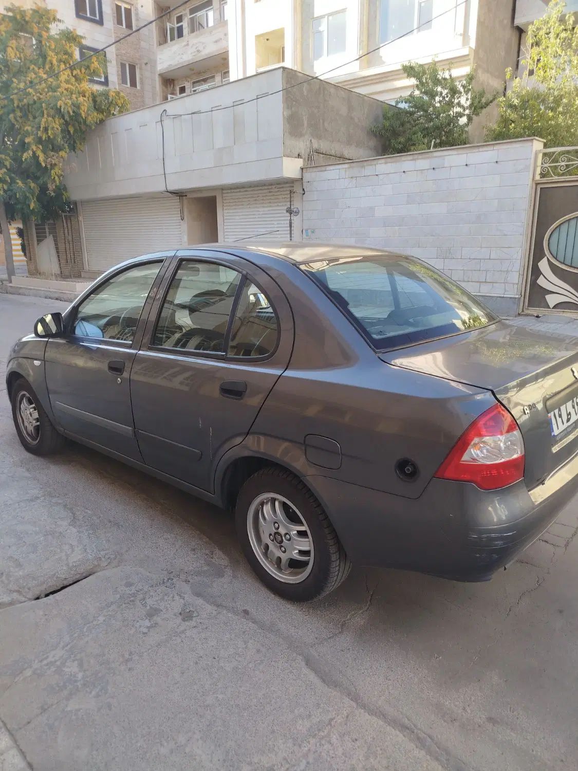 تیبا صندوق دار EX - 1394
