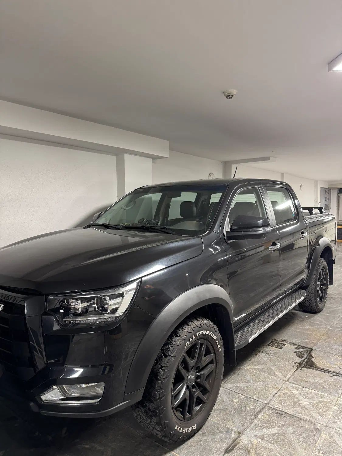 خودرو کی ام سی، T8 آگهی ann_19948078