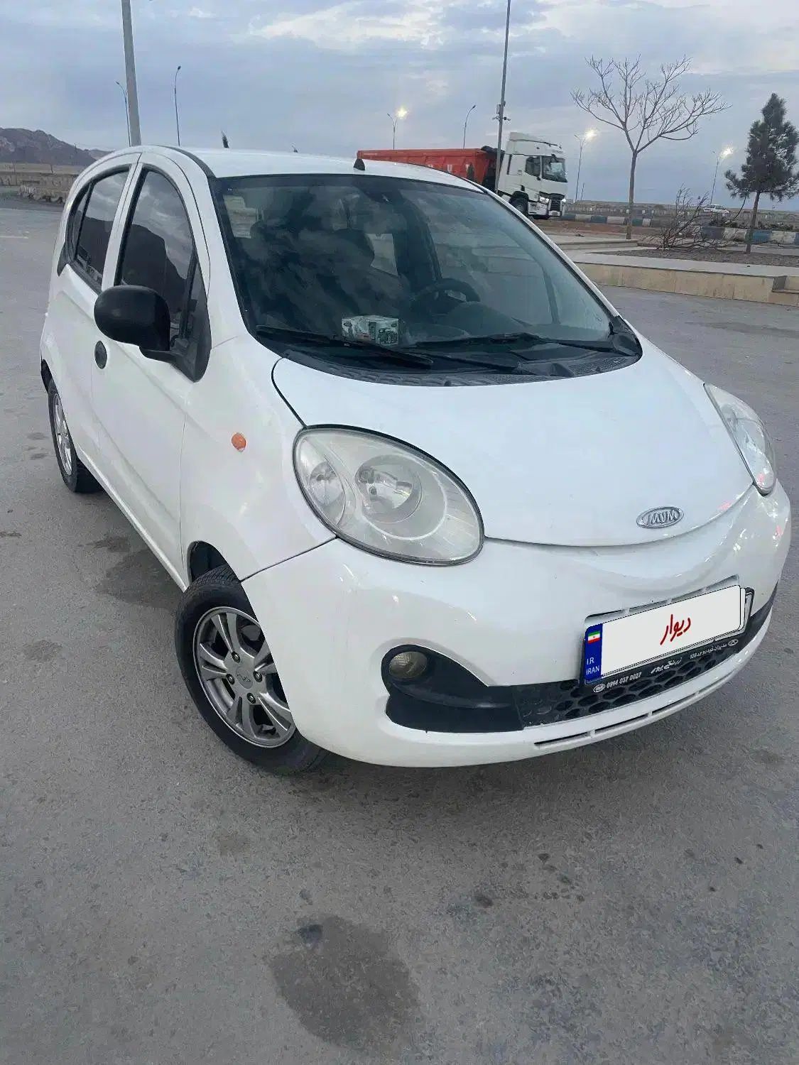خودرو ام وی ام، 110S آگهی ann_19948081
