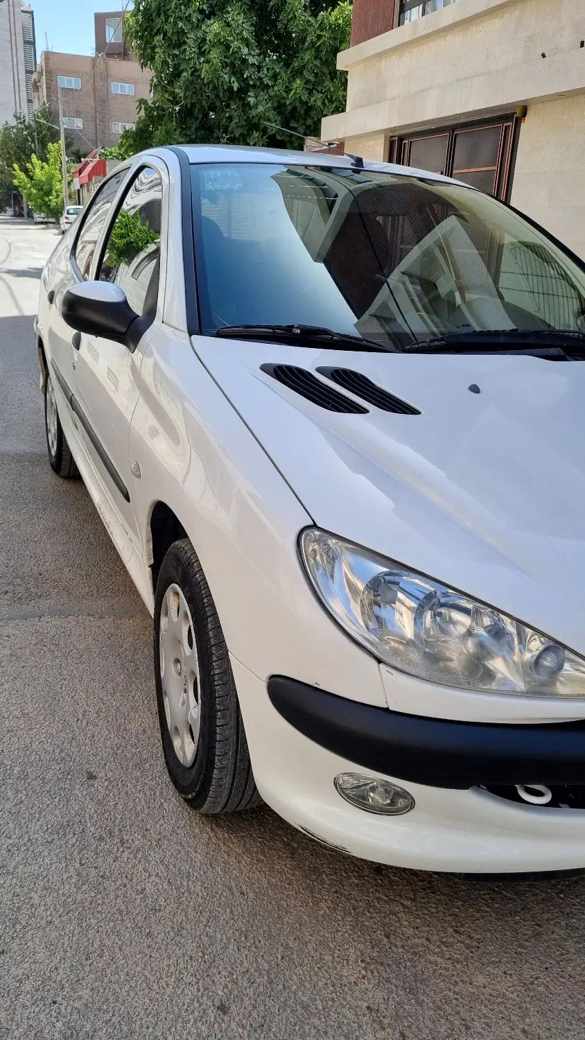 پژو ۲۰۶ صندوق دار v8 - 1398