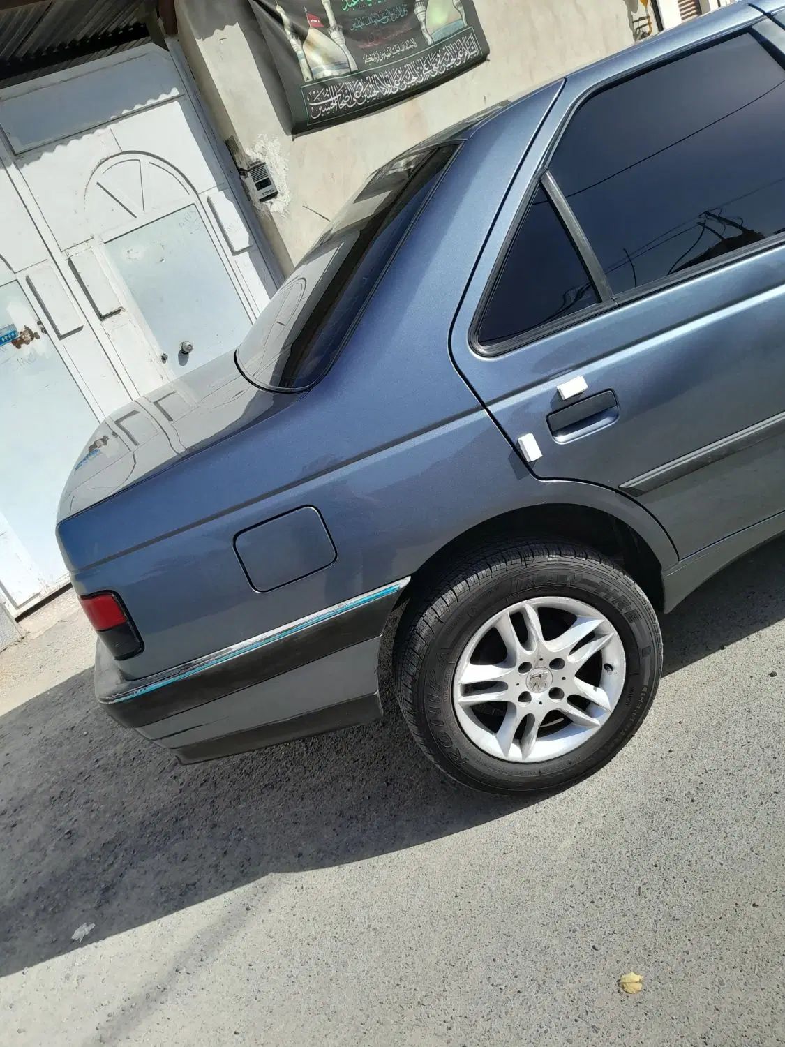 پژو 405 GLX - 1396