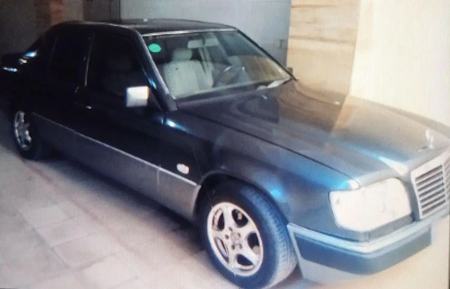 بنز E 230 - 1989