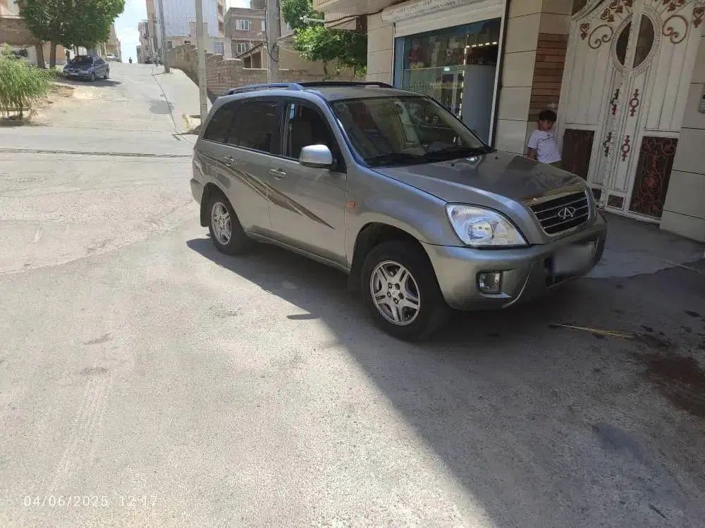 ام وی ام X33 دنده‌ای ساده - 1389