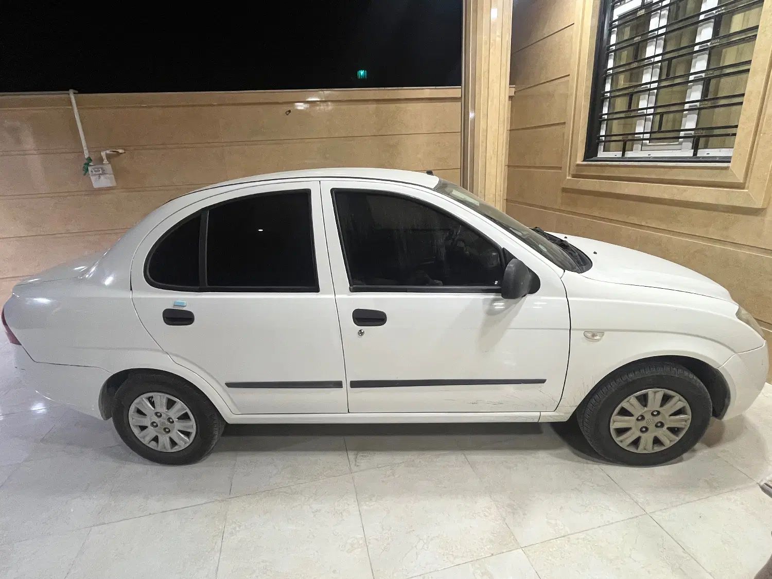 تیبا صندوق دار SX - 1399