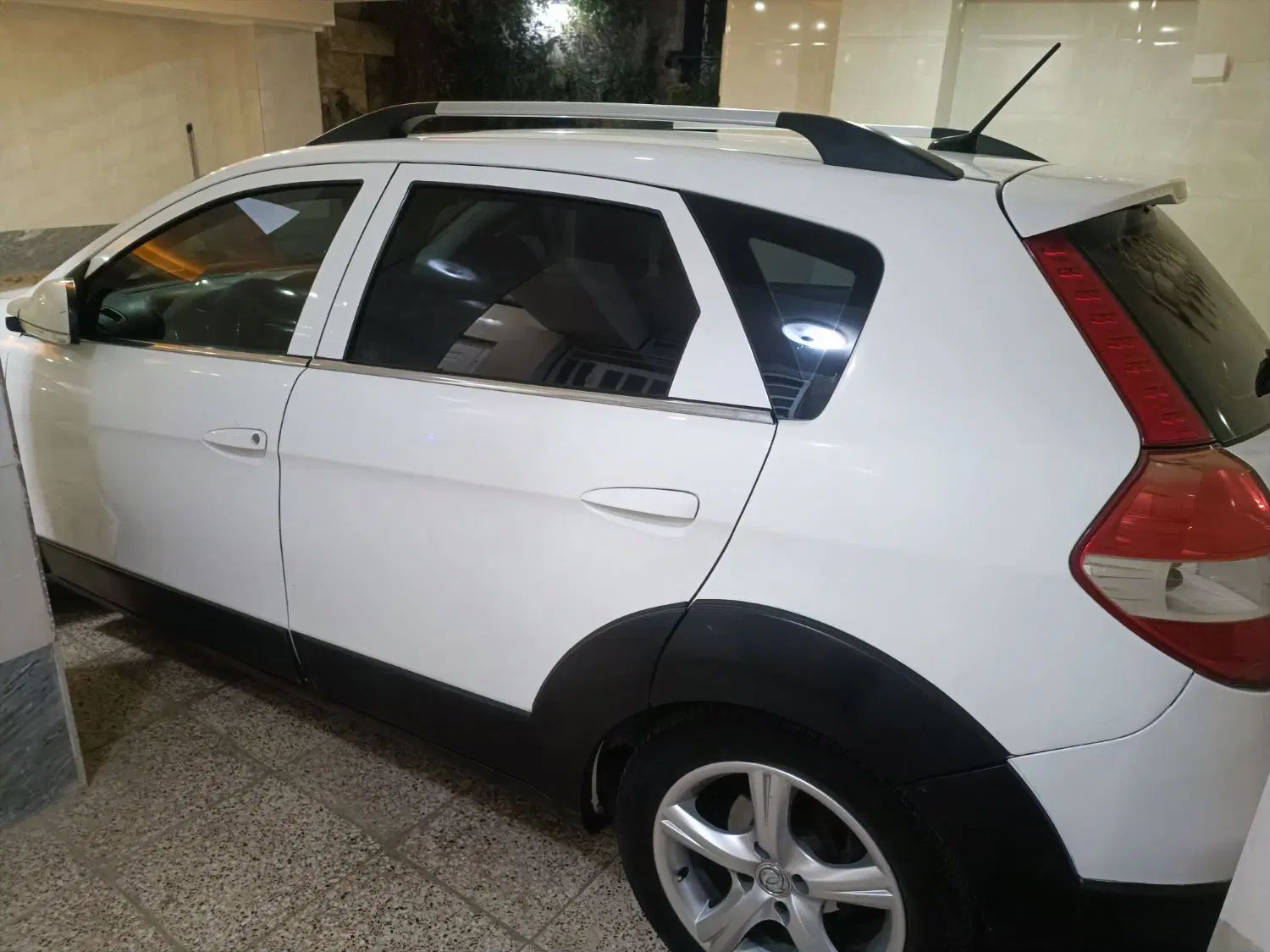 دانگ فنگ H30 کراس اتوماتیک - 1395