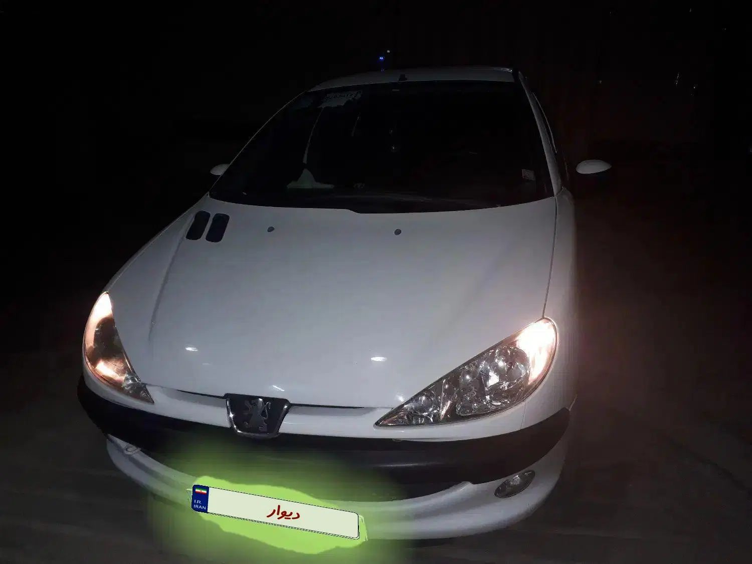 پژو ۲۰۶ صندوق دار v8 - 1396