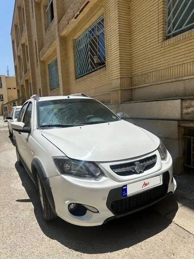 خودرو کوییک، معمولی آگهی ann_19949084