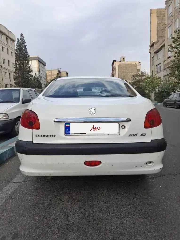 پژو ۲۰۶ صندوق دار v8 - 1395