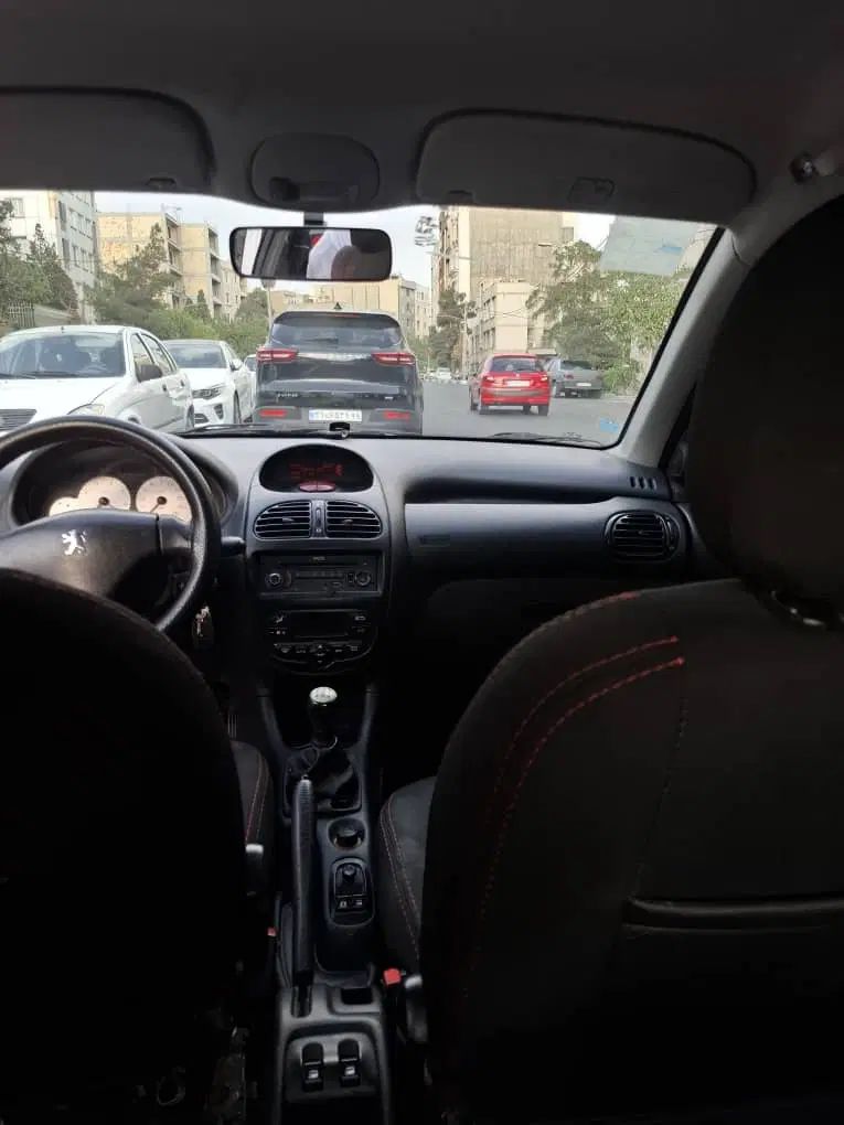 پژو ۲۰۶ صندوق دار v8 - 1395