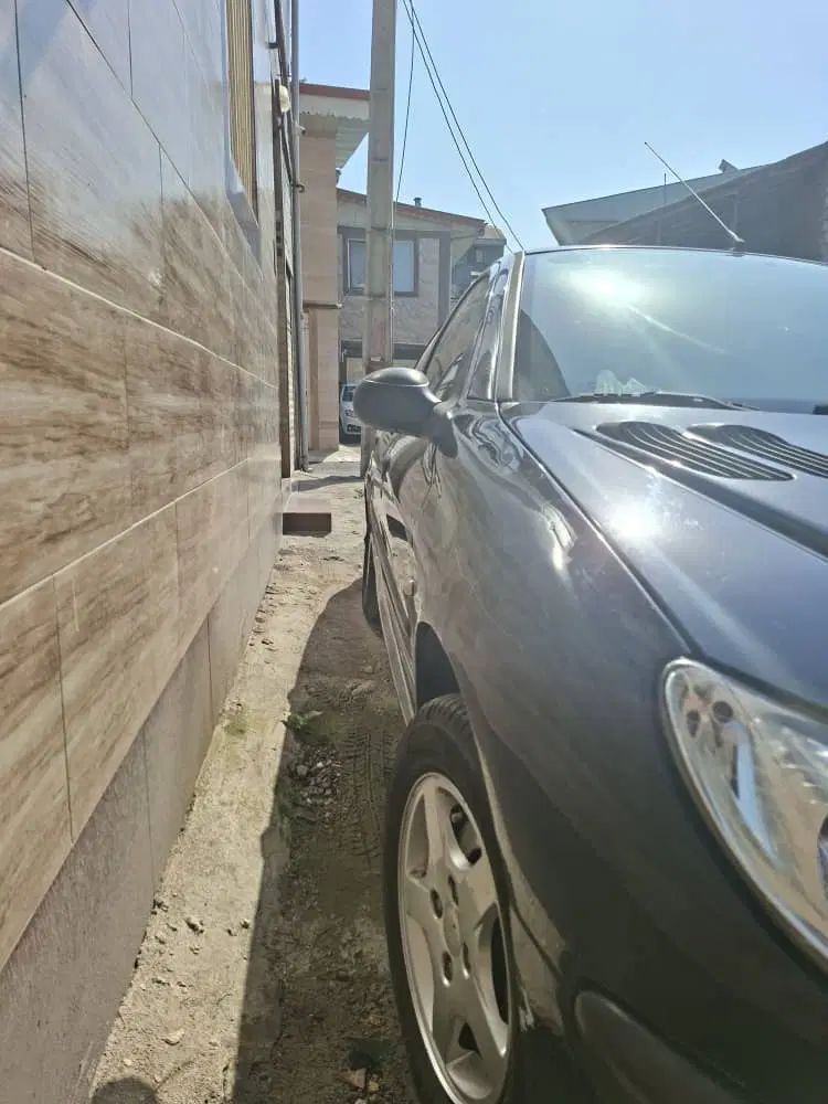 پژو ۲۰۶ صندوق دار v8 - 1393