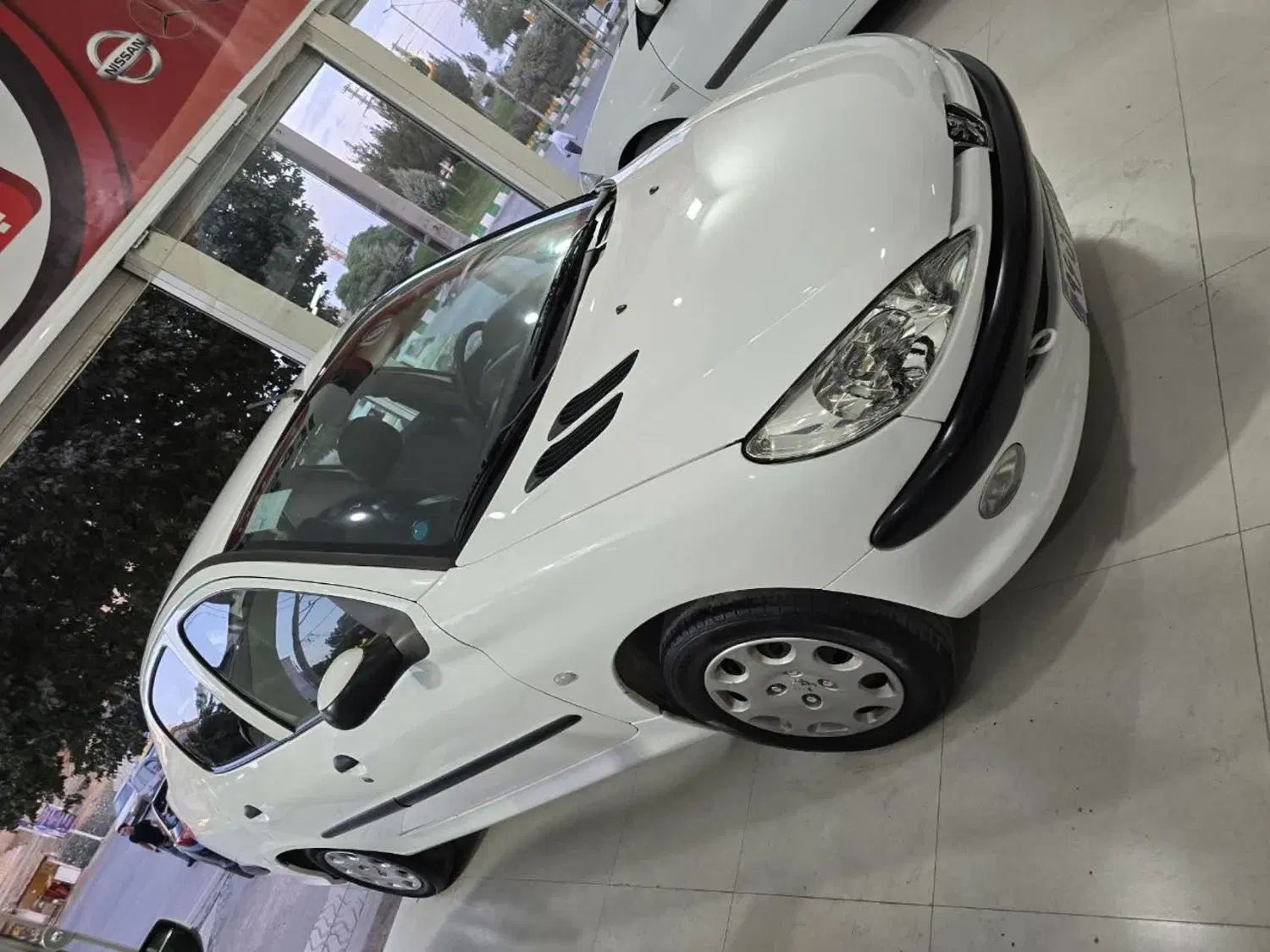 پژو ۲۰۶ صندوق دار v8 - 1398