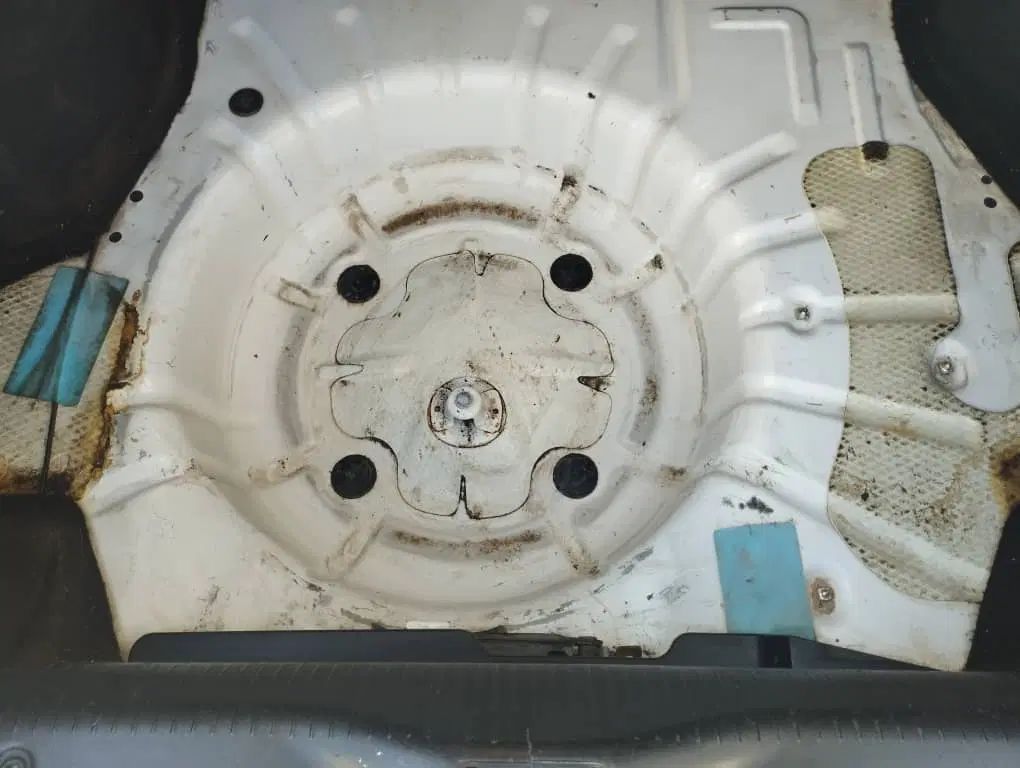 تیبا صندوق دار SX - 1393