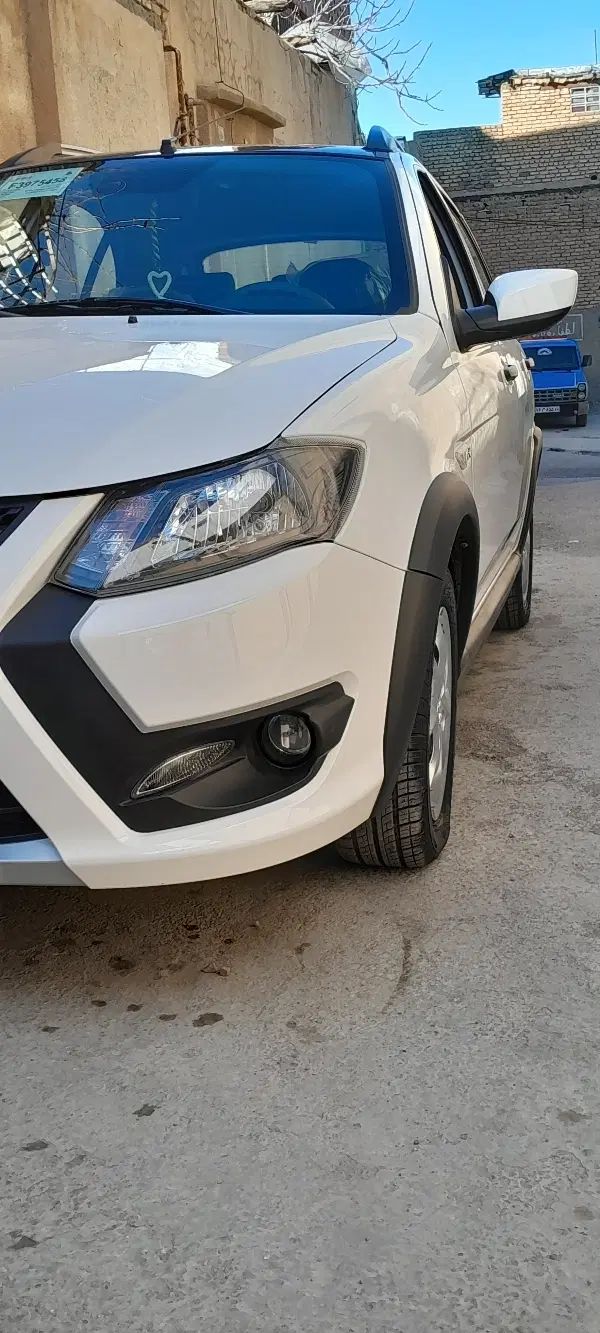 کوییک R دنده‌ای - 1402