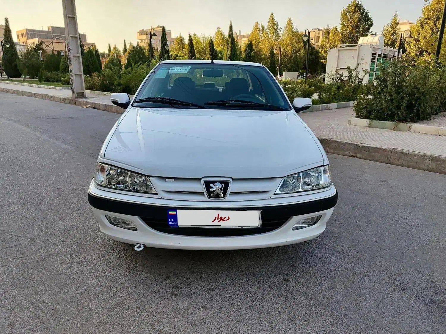 پژو پارس XU7P - 1401