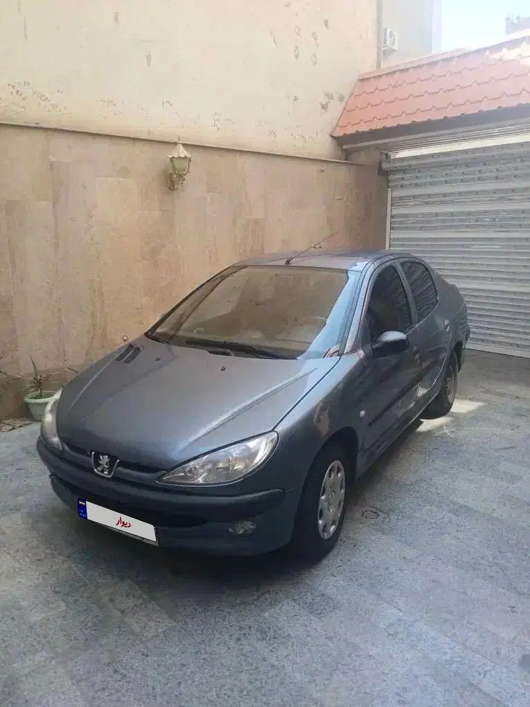 خودرو پژو، ۲۰۶ صندوق دار آگهی ann_19949729