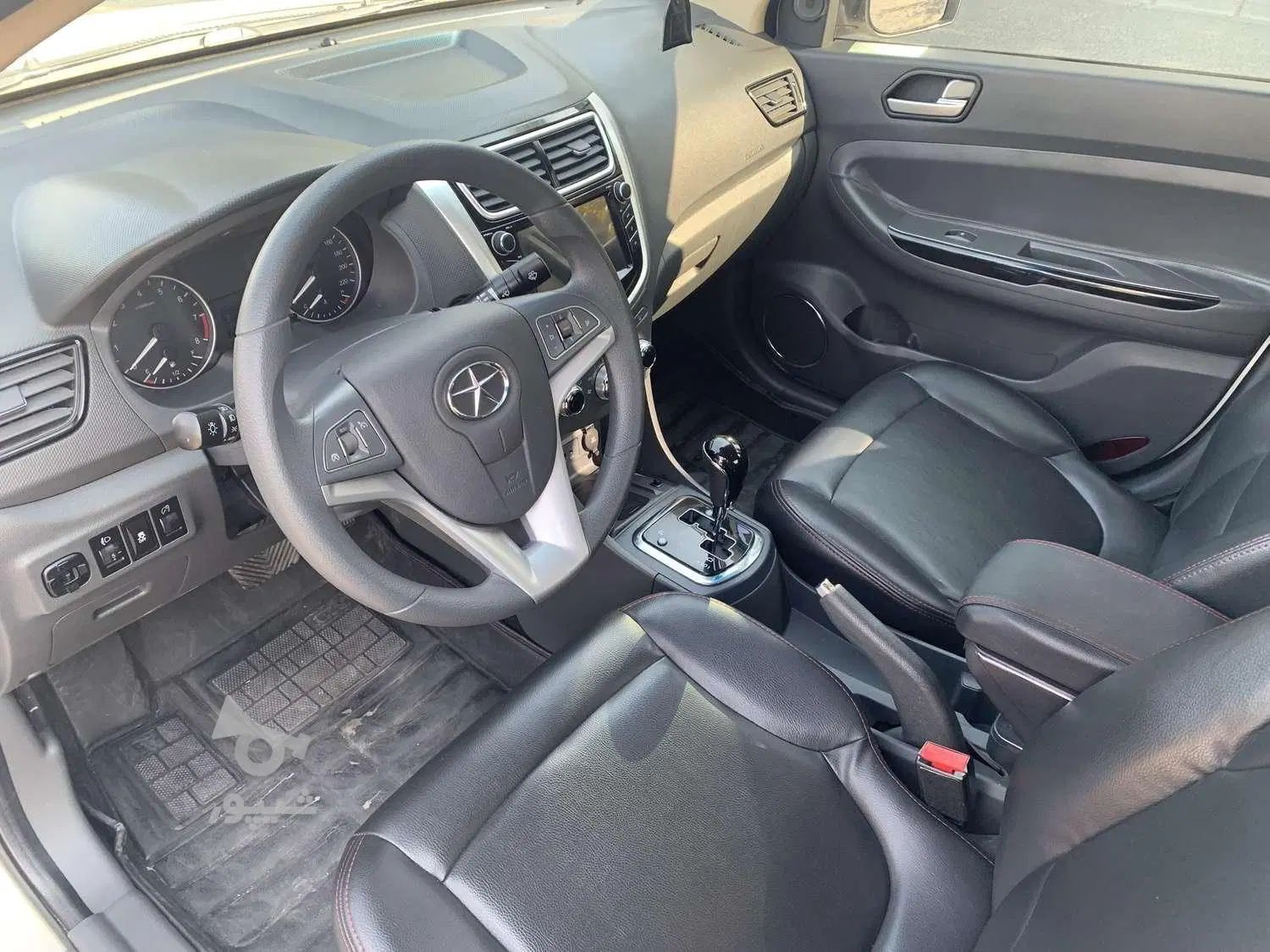 جک J4 اتوماتیک ساده - 1403
