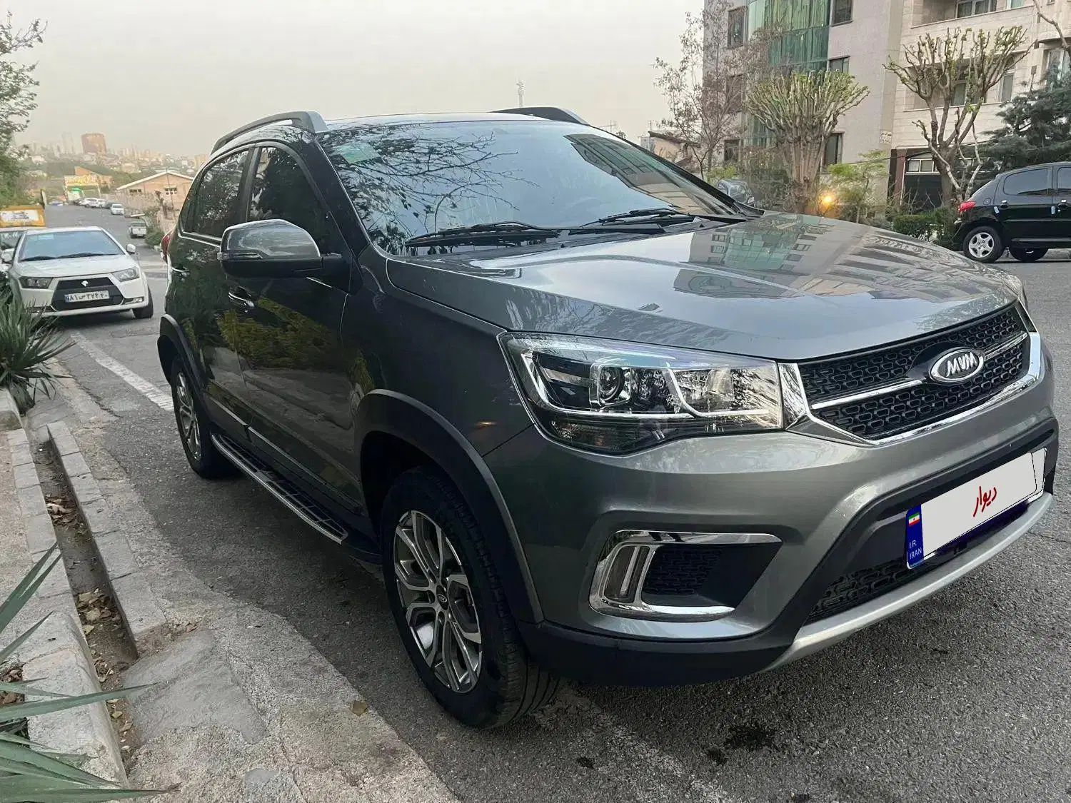 ام وی ام X22 دنده ای اسپرت لاکچری - 1400