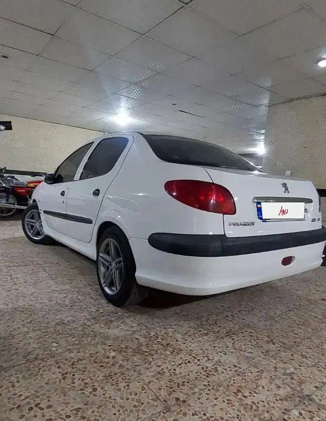 پژو ۲۰۶ صندوق دار v8 - 1395