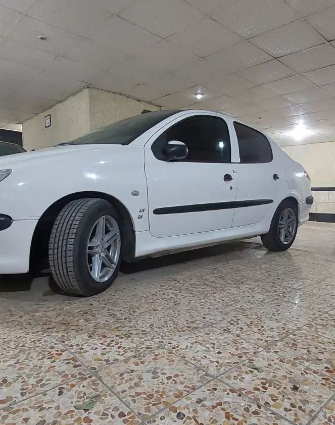 پژو ۲۰۶ صندوق دار v8 - 1395