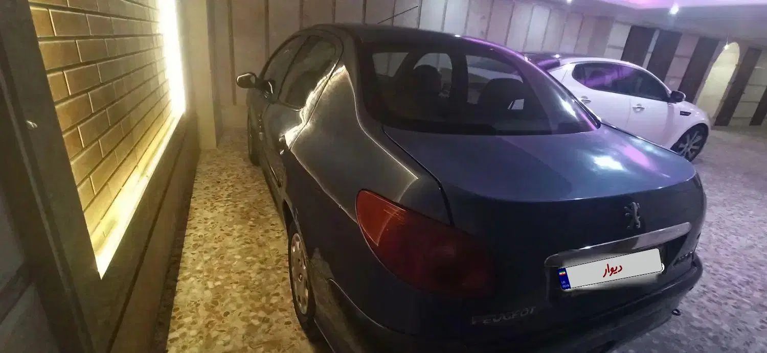 پژو ۲۰۶ صندوق دار v8 - 1390