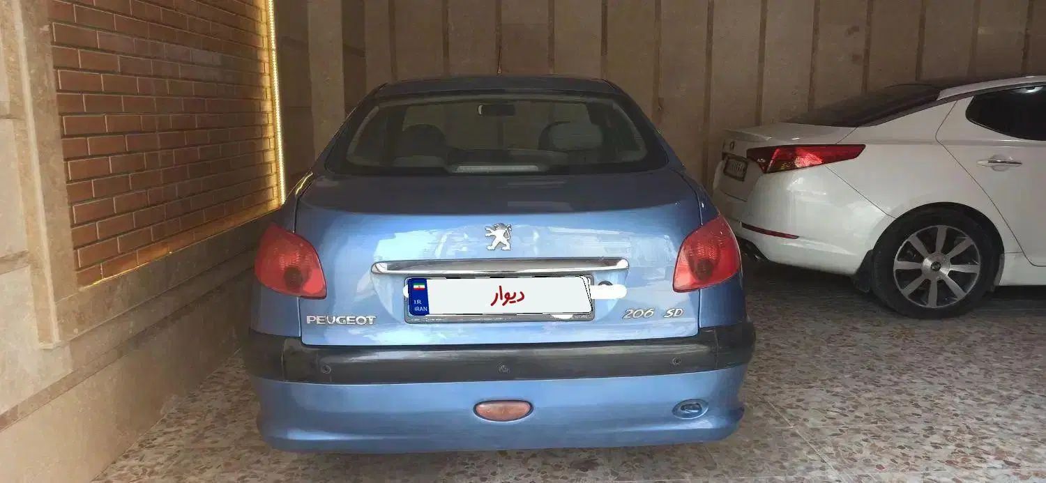 پژو ۲۰۶ صندوق دار v8 - 1390