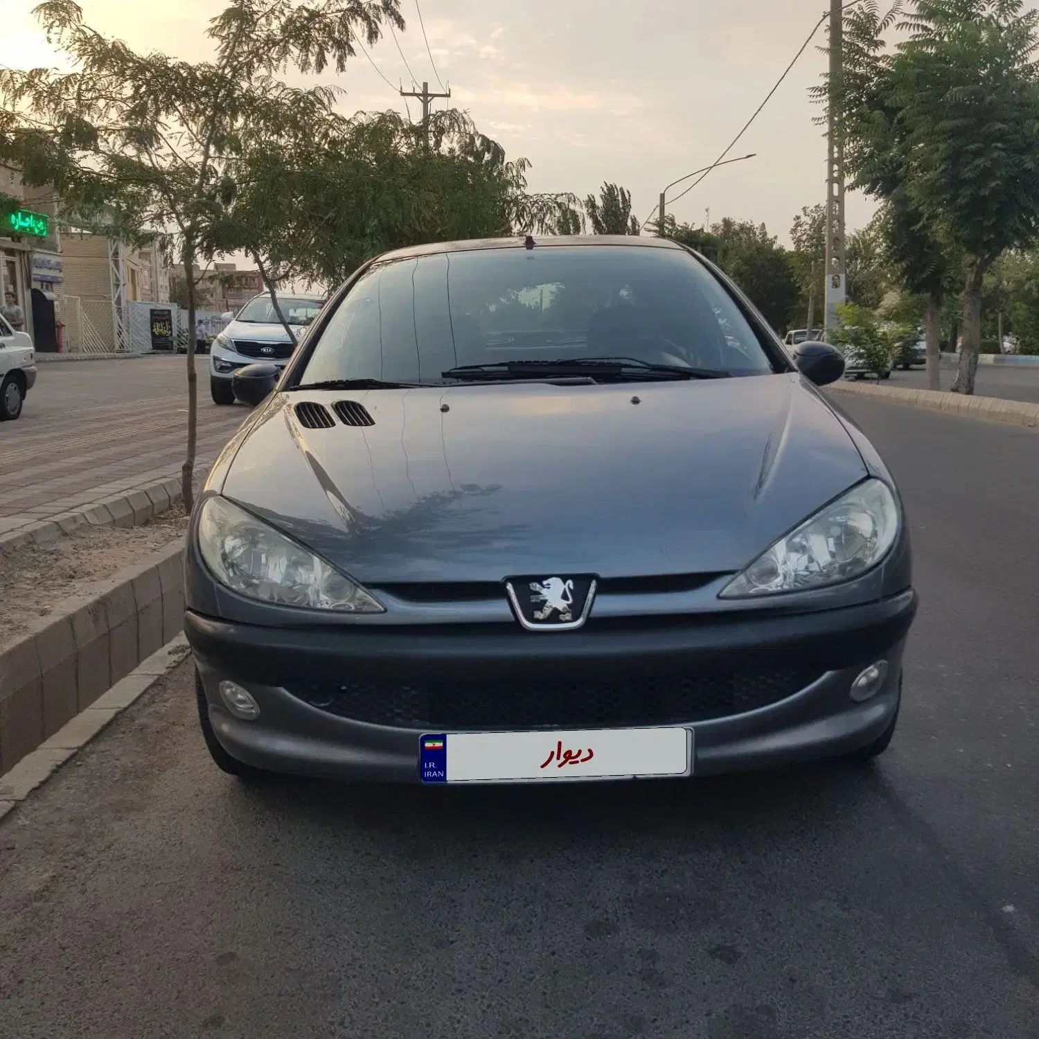 پژو ۲۰۶ صندوق دار v2 - 1388