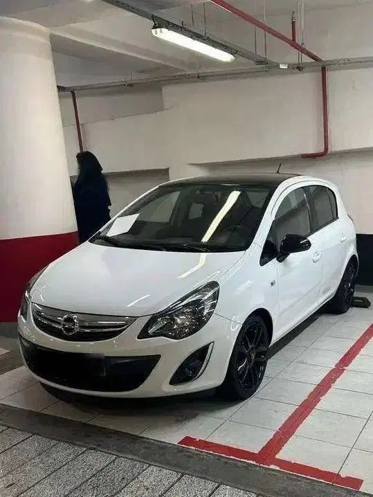 خودرو اپل، کورسا آگهی ann_19950228