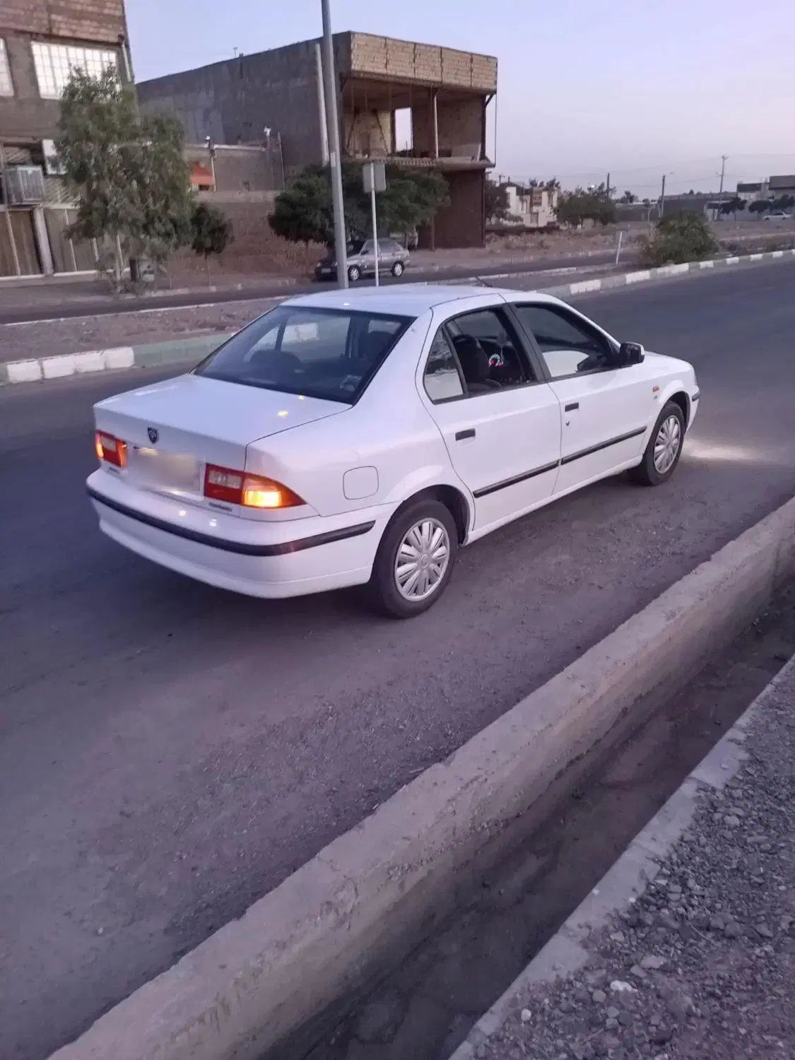 سمند LX XU7 - 1398