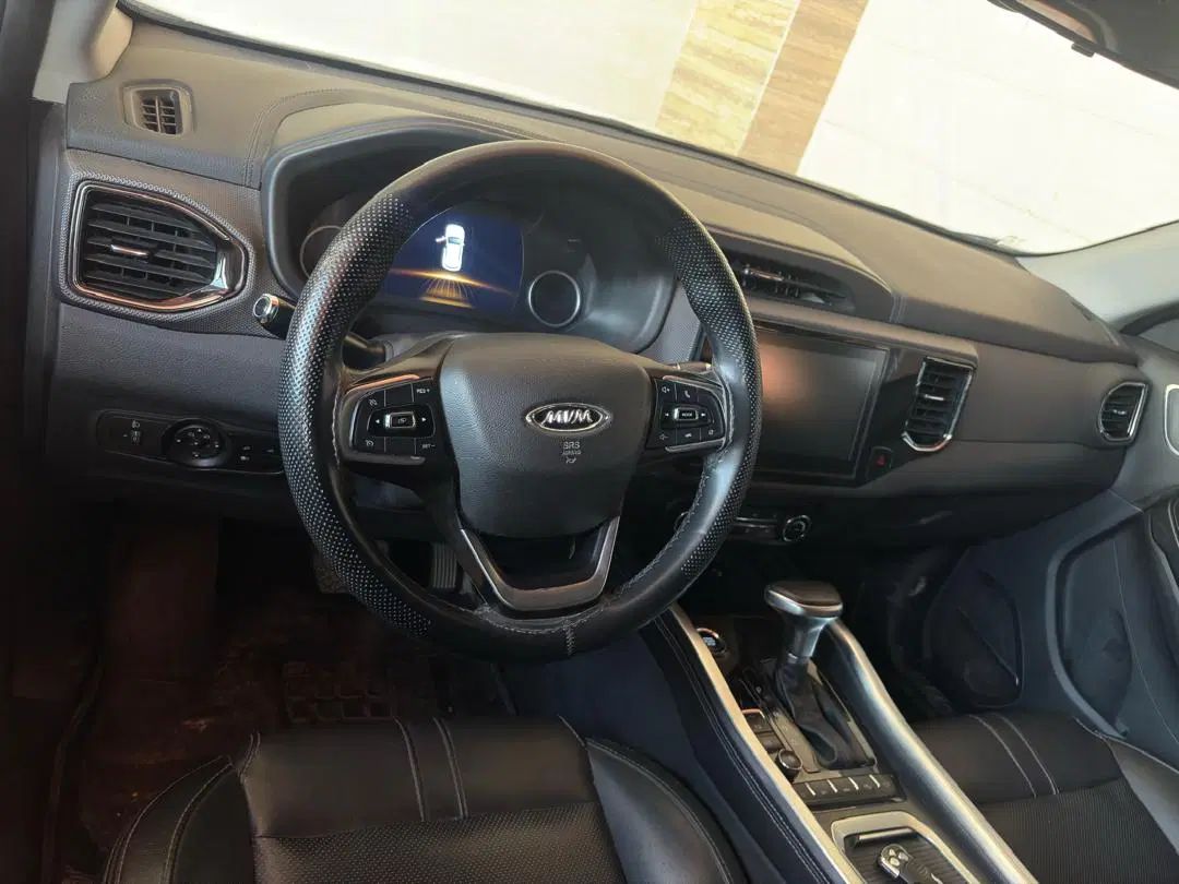 ام وی ام X55 اسپرت اکسلنت - 1399