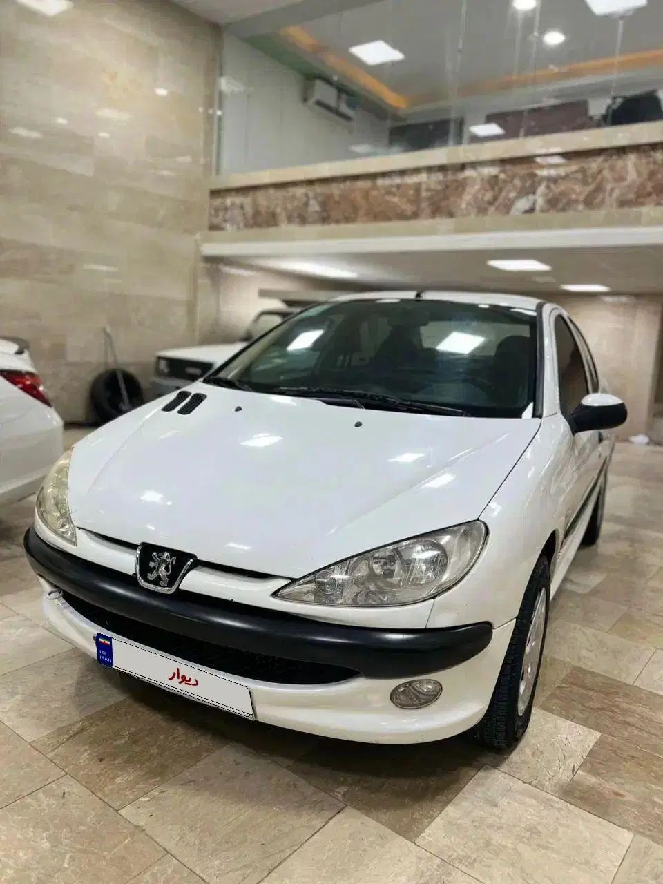 پژو ۲۰۶ صندوق دار v8 - 1395