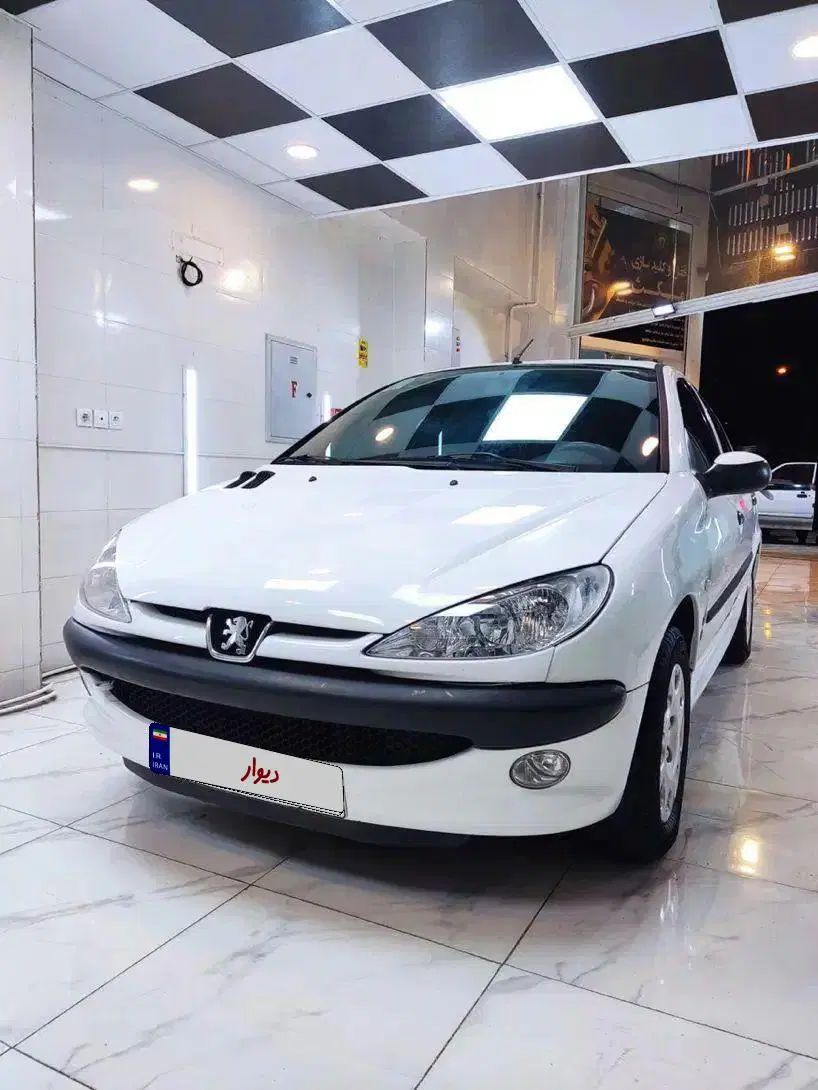 پژو ۲۰۶ صندوق دار v8 - 1396