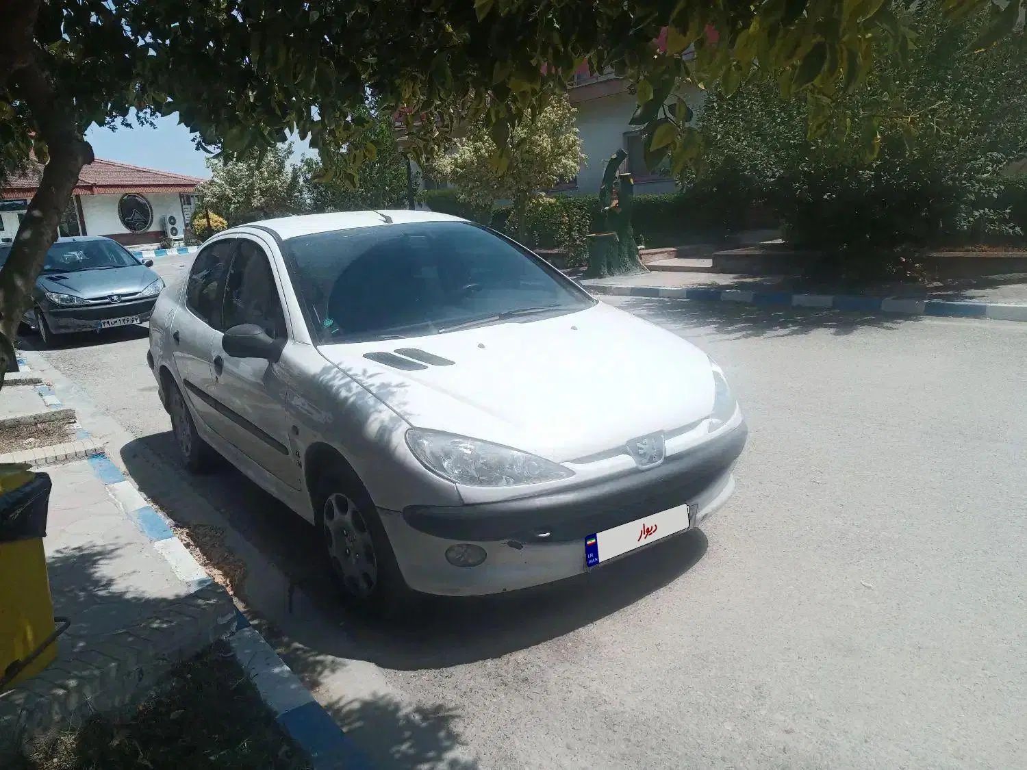 پژو ۲۰۶ صندوق دار v20 - 1389