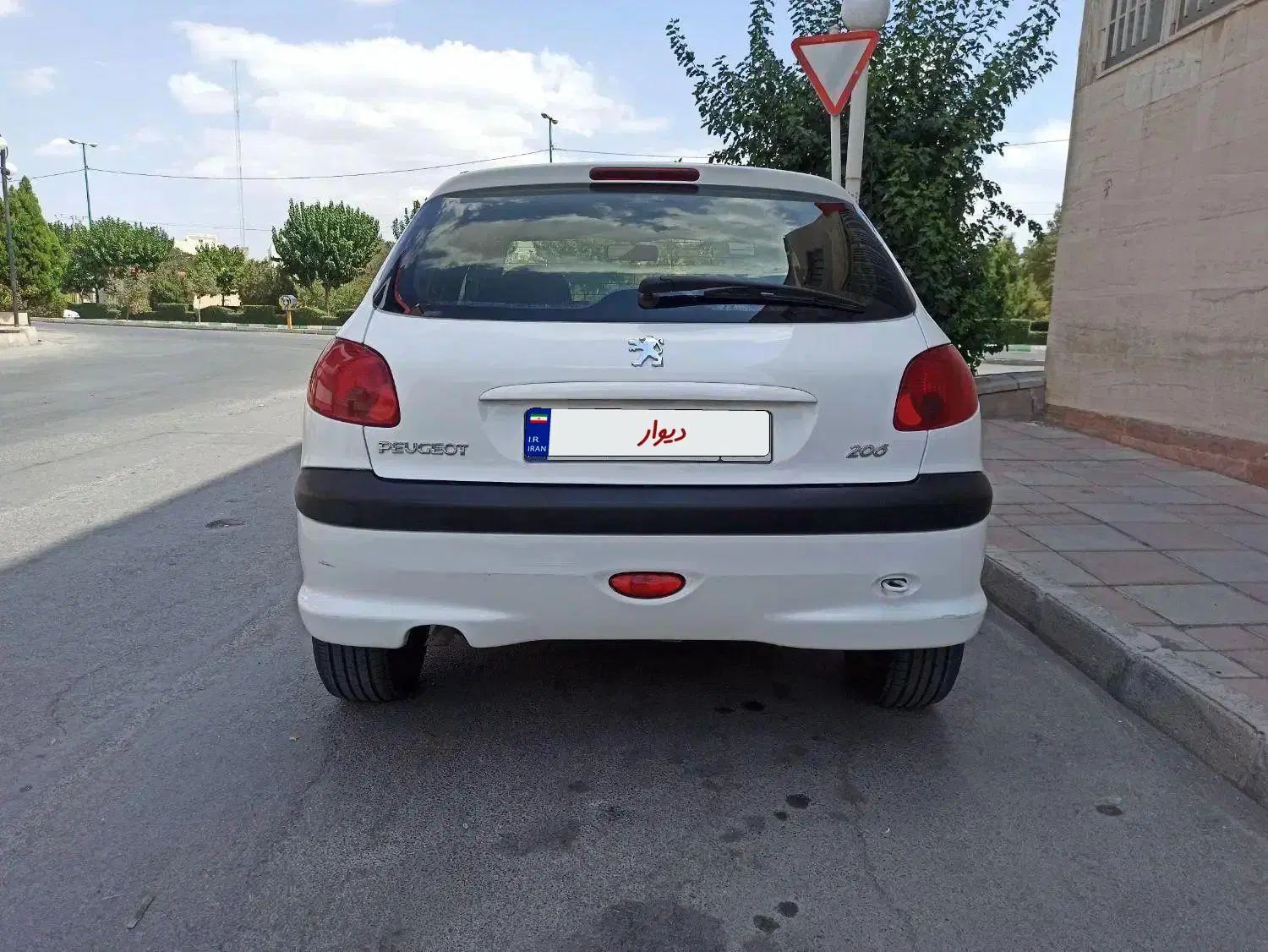 پژو 206 تیپ 2 - 1399