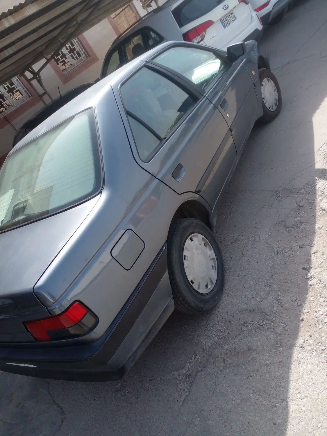 پژو 405 GL - 1379