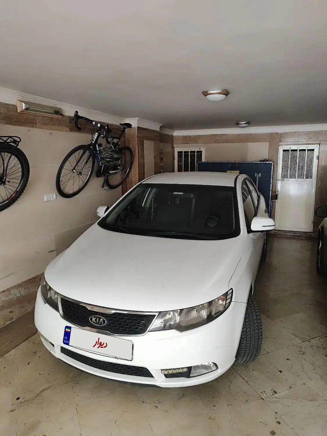 کیا سراتو 2.0 لیتر اتوماتیک GT لاین - 2016