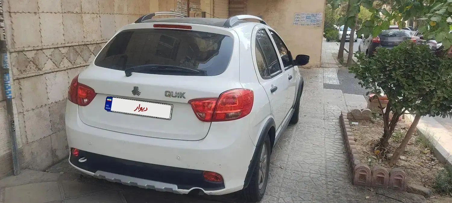 کوییک R دنده‌ای - 1399