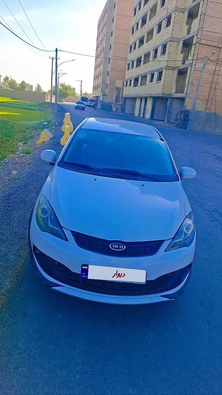 ام وی ام 315 هاچ بک اسپرت لاکچری - 1396
