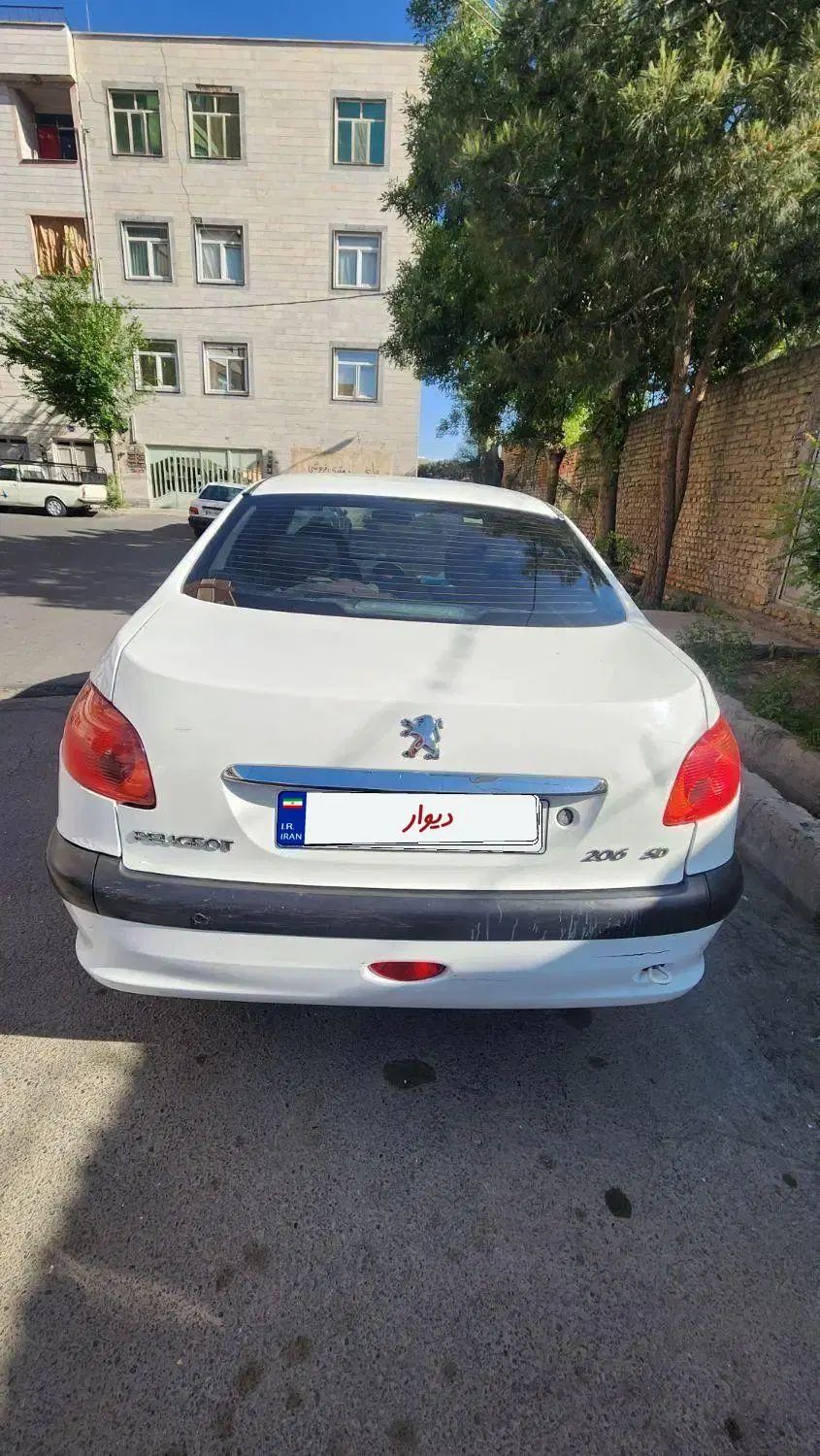 پژو ۲۰۶ صندوق دار v8 - 1394
