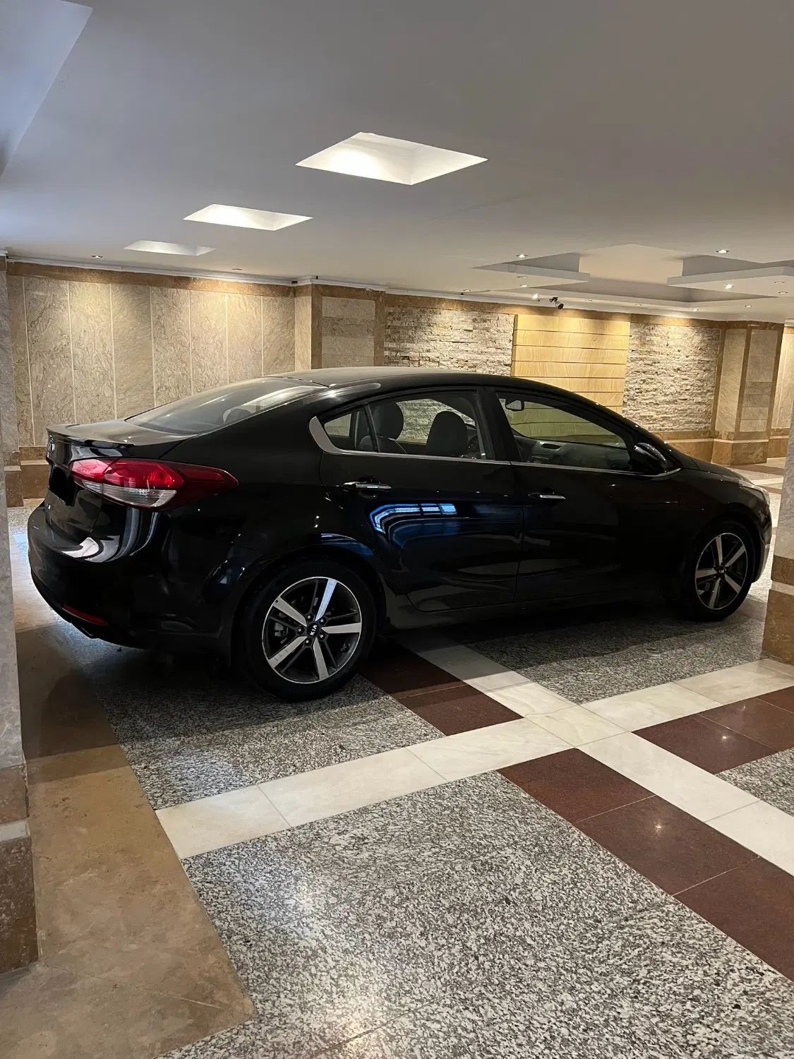 کیا سراتو 2.0 لیتر اتوماتیک GT لاین - 2016