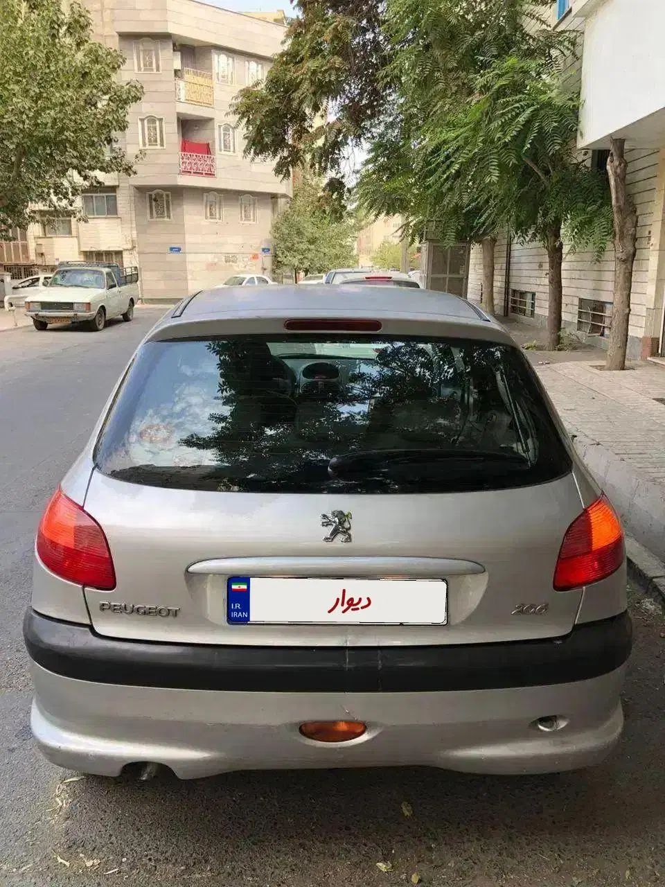 پژو 206 تیپ 3 - 1389