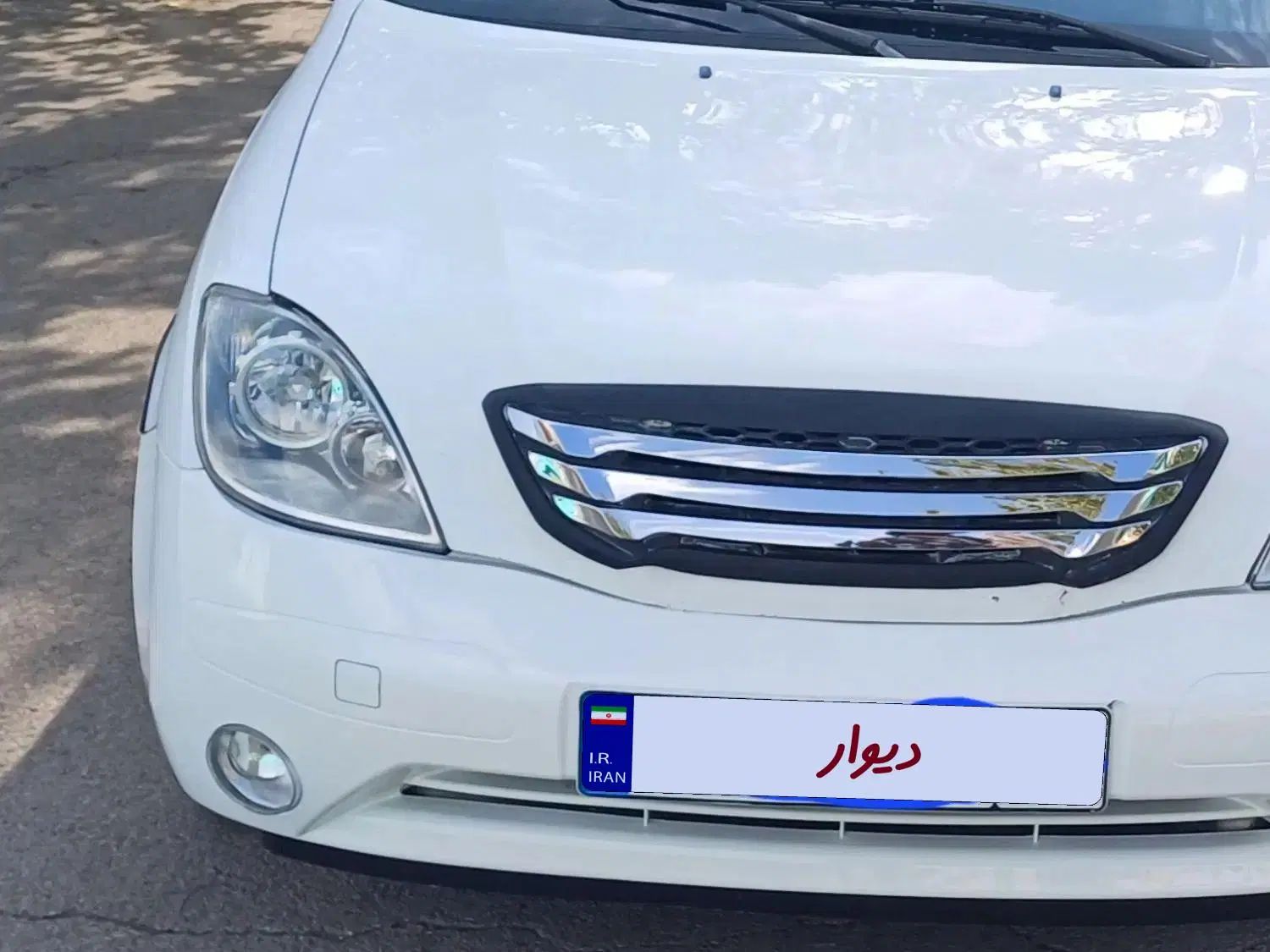 تیبا صندوق دار SX - 1393